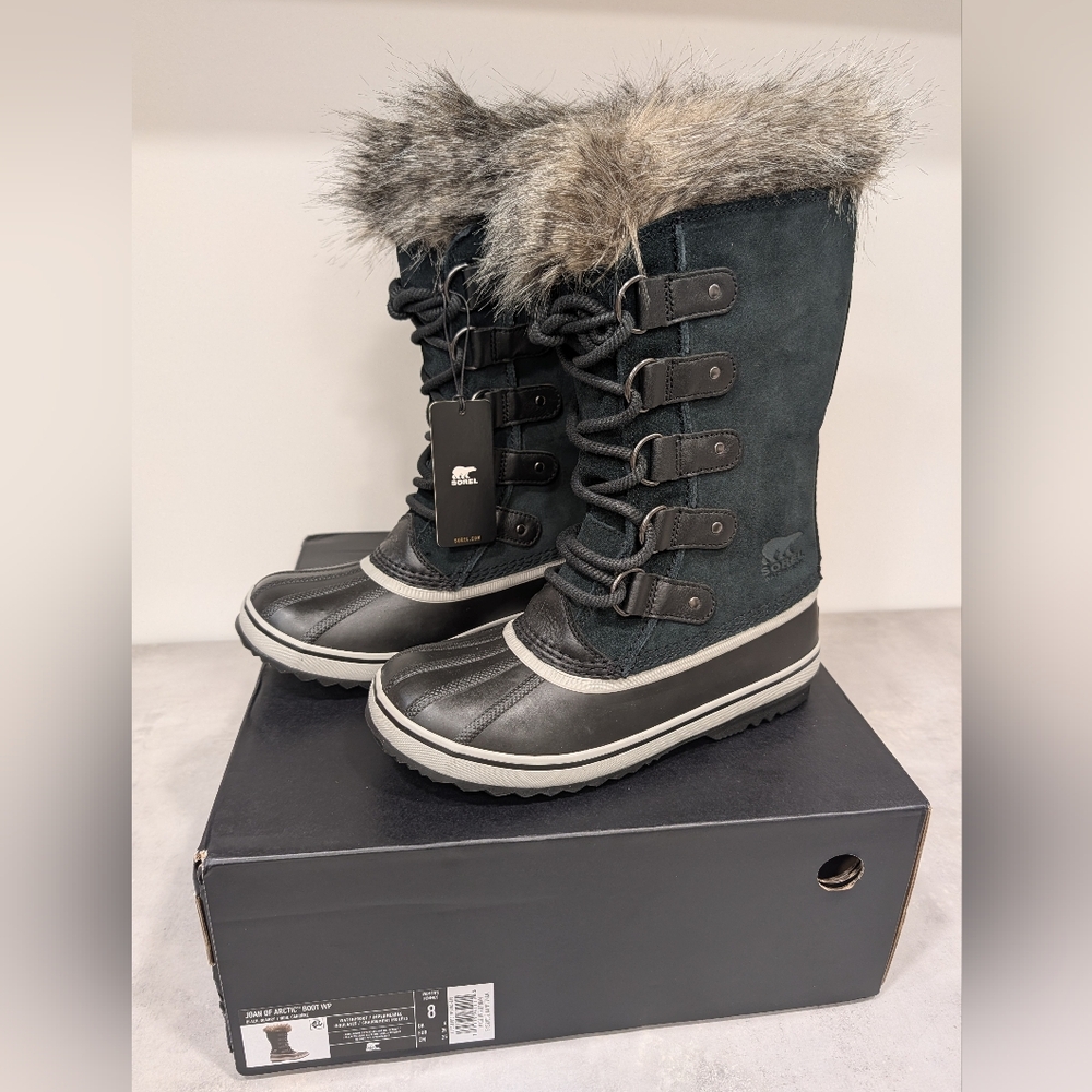 New, Sorel Women's Joan of Arctic Boot, Waterproof, Size 8 (Black, Quarry)